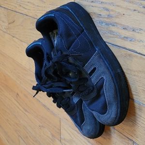 Black Nike Boys Sneakers